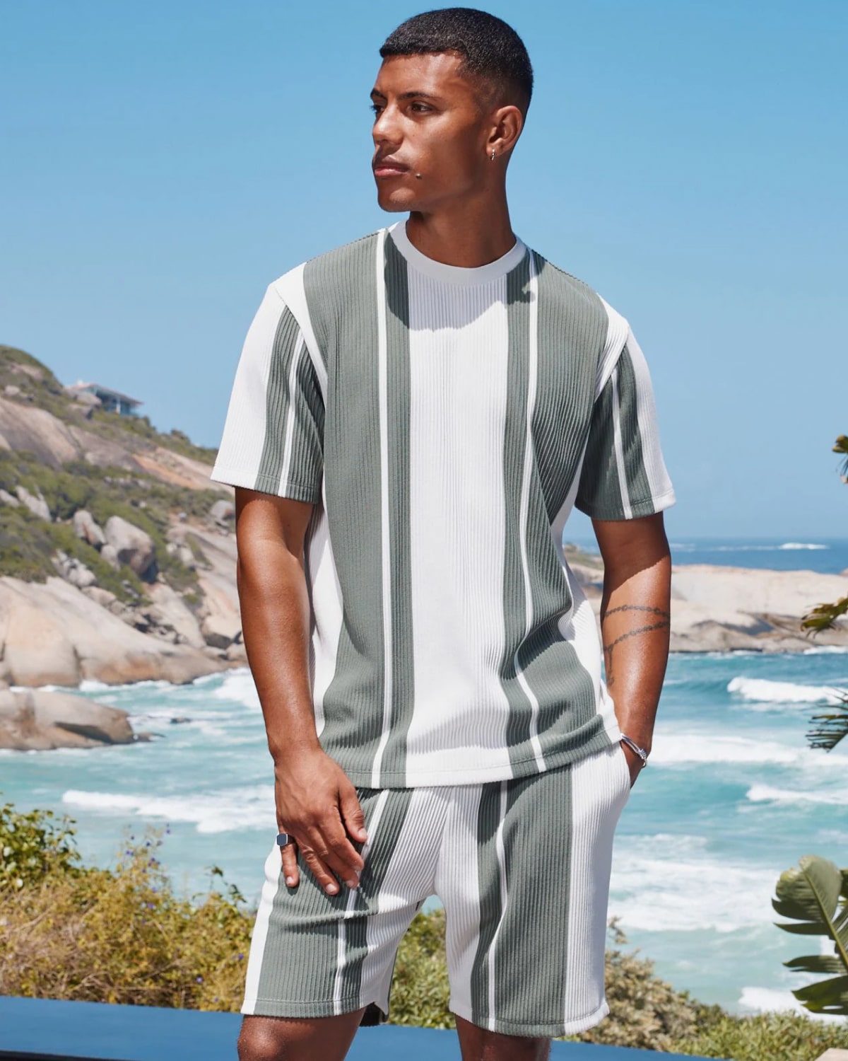 SUMMER SETS