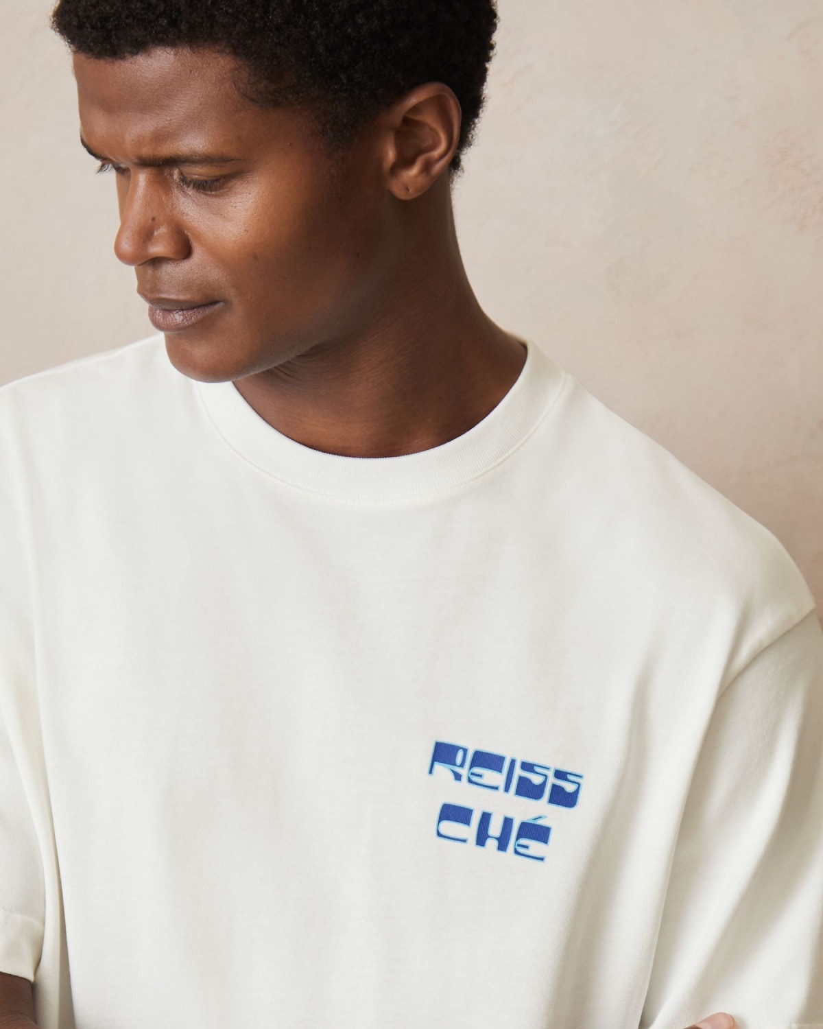 Men's graphic tops