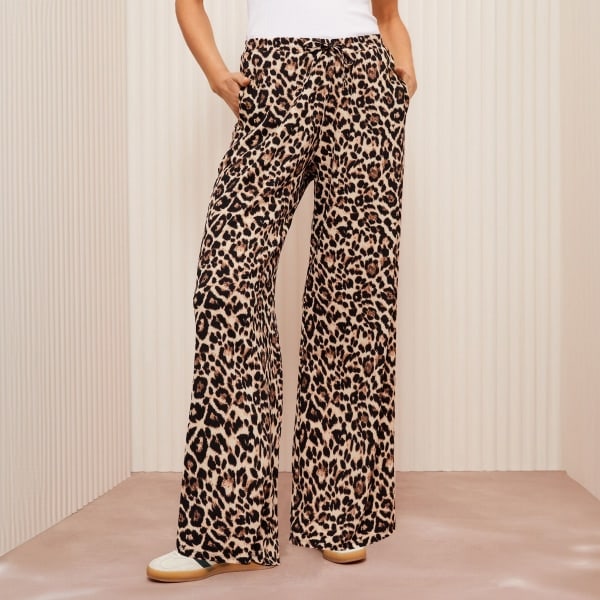 Брюки и леггинсы