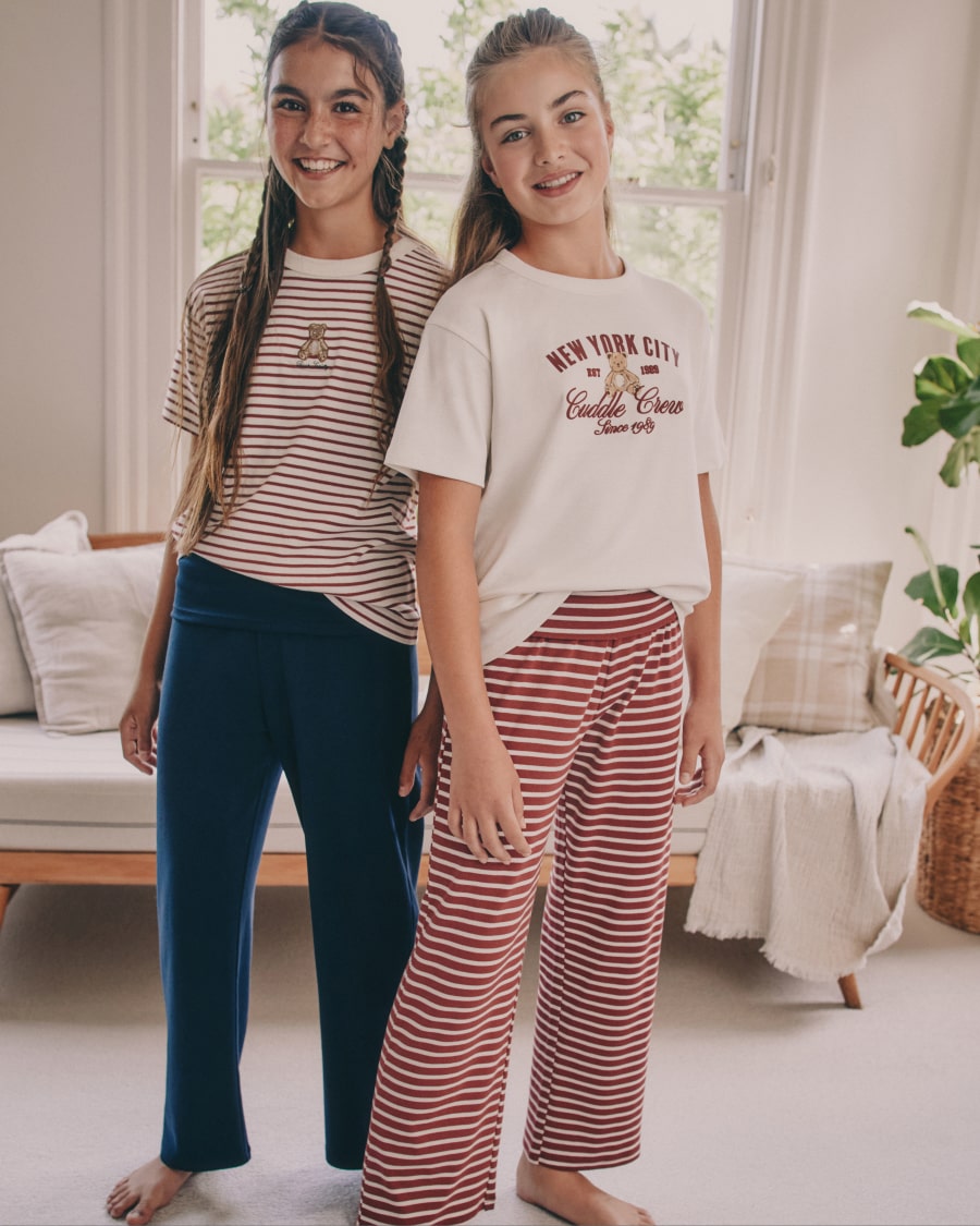 PYJAMAS & NIGHTWEAR