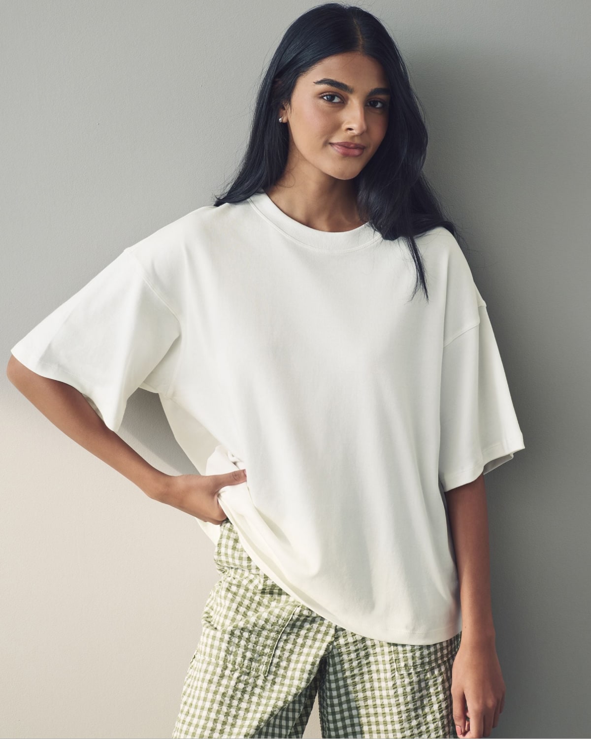 TOPS & T-SHIRTS
