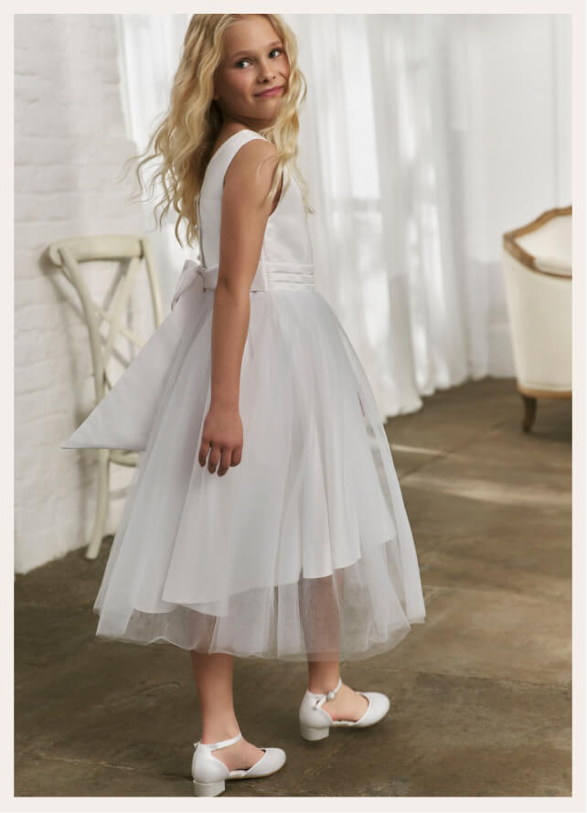 Communion-West-Girls