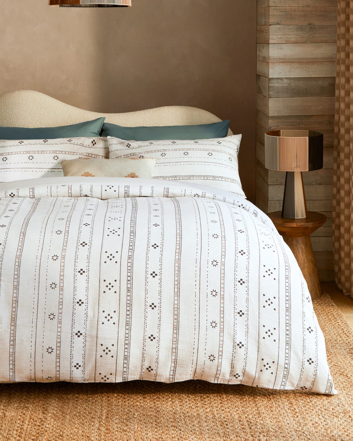 Bedding sets