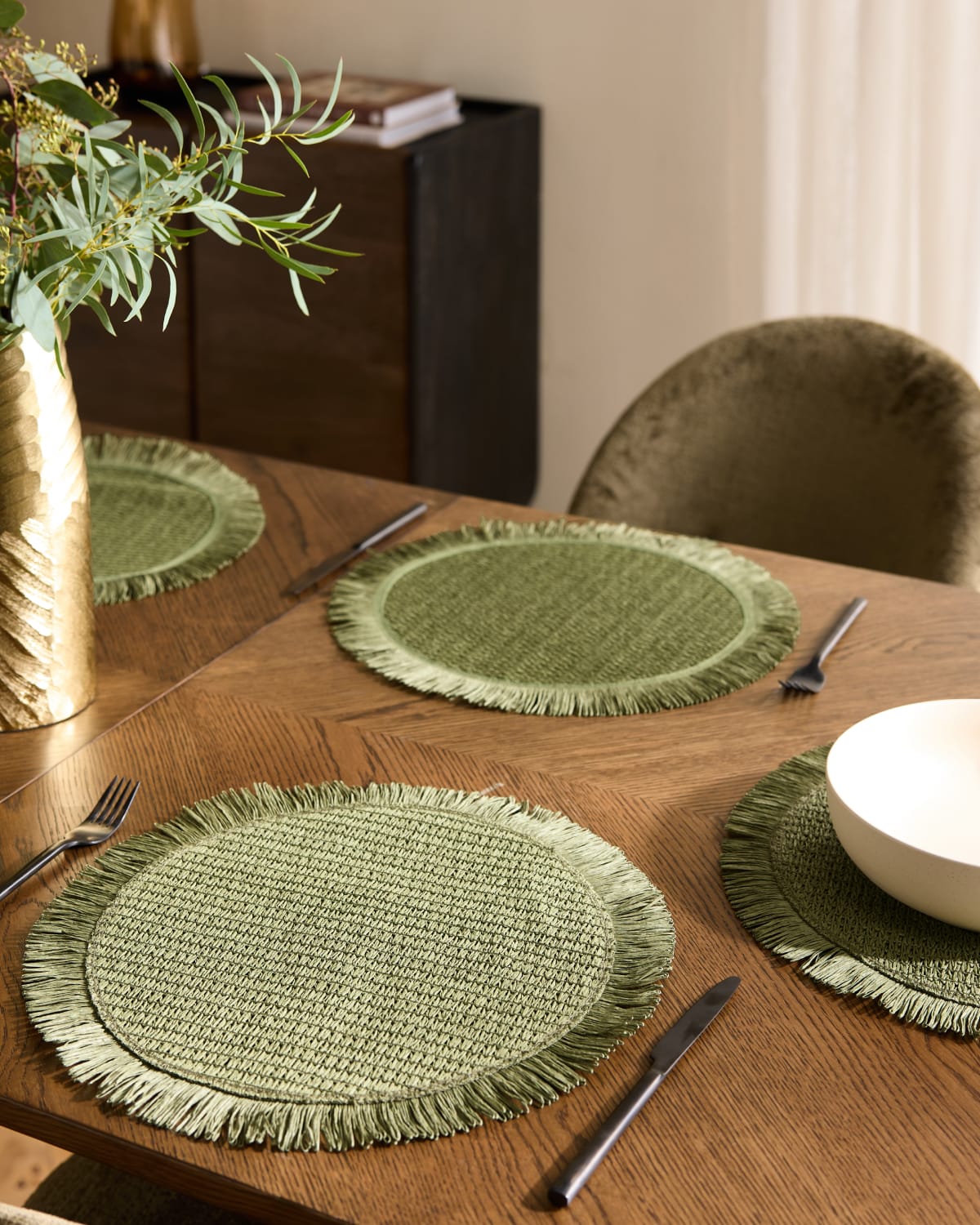 Set the table